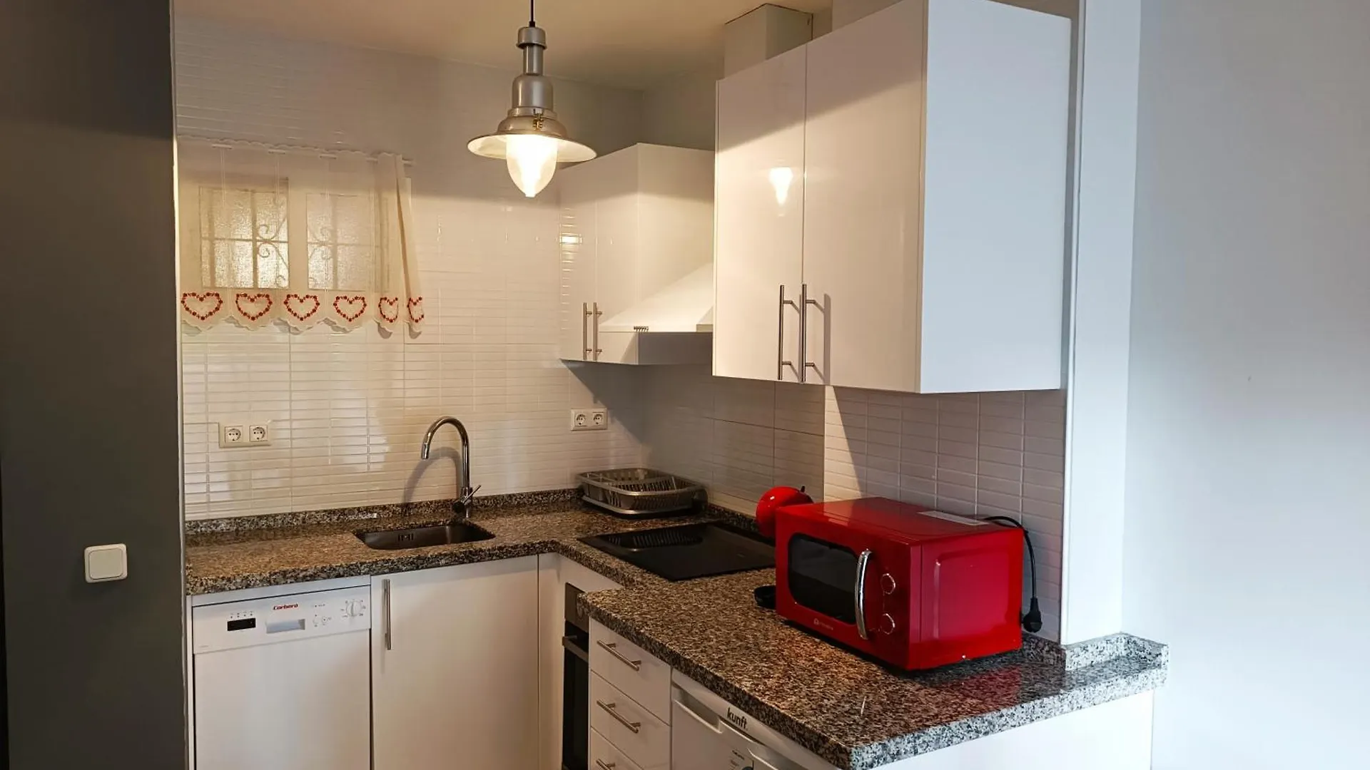 Aga - Apartamento Benalmadena Terraza Con Vistas Al Mar Y Jardin, Piscina, Wifi, Nuevo, 1 Dormitorio
