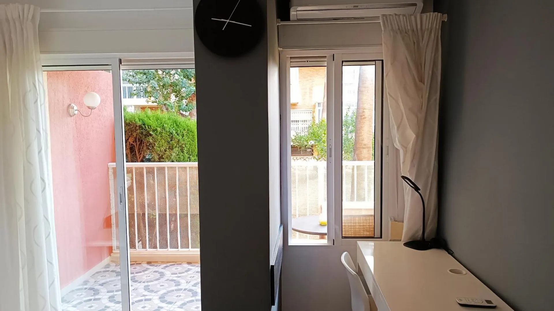 Aga - Apartamento Benalmadena Terraza Con Vistas Al Mar Y Jardin, Piscina, Wifi, Nuevo, 1 Dormitorio